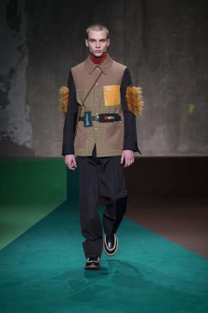 マルニのエレメントで遊んだフランチェスコ・リッソ【2017-18秋冬メンズ】