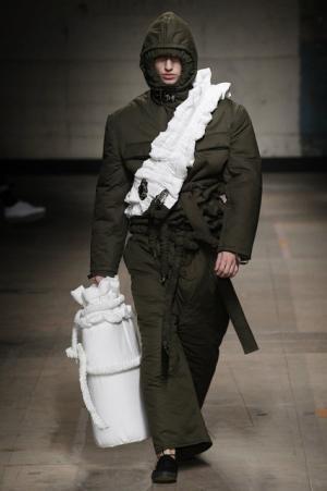 “恐怖”に立ち向かうロンドン注目株の若手デザイナークレイグ・グリーン【2017-18秋冬メンズ】