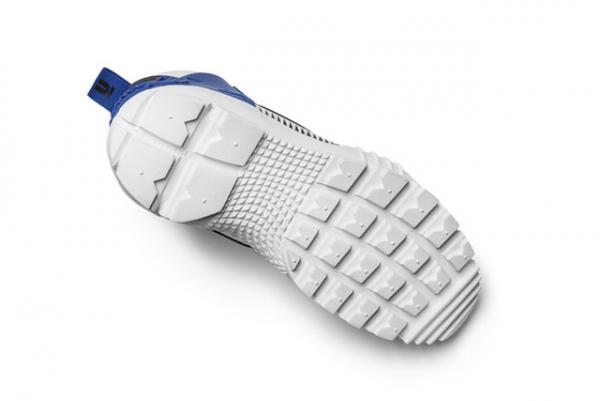 ナイキラボ×アンダーカバー、高橋盾の美的感覚とストリートの要素が融合した新作シューズ