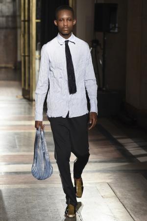 ウォールズ・ボナー、人種も性別も曖昧に。ラグジュアリーとアフリカンテイストを融合【2017-18秋冬コレクション】