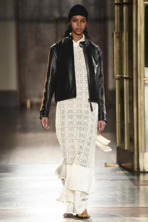 ウォールズ・ボナー、人種も性別も曖昧に。ラグジュアリーとアフリカンテイストを融合【2017-18秋冬コレクション】