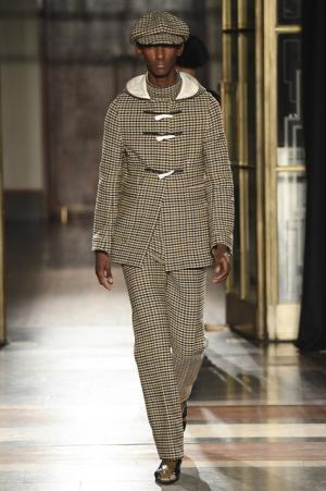 ウォールズ・ボナー、人種も性別も曖昧に。ラグジュアリーとアフリカンテイストを融合【2017-18秋冬コレクション】