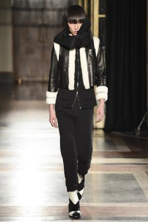 ウォールズ・ボナー、人種も性別も曖昧に。ラグジュアリーとアフリカンテイストを融合【2017-18秋冬コレクション】