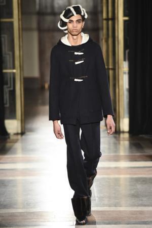 ウォールズ・ボナー、人種も性別も曖昧に。ラグジュアリーとアフリカンテイストを融合【2017-18秋冬コレクション】