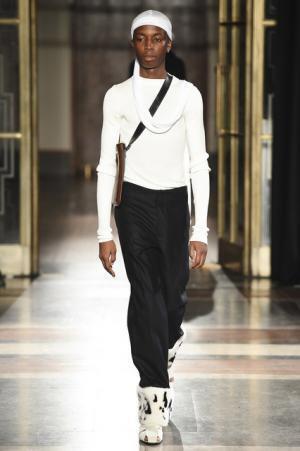 ウォールズ・ボナー、人種も性別も曖昧に。ラグジュアリーとアフリカンテイストを融合【2017-18秋冬コレクション】