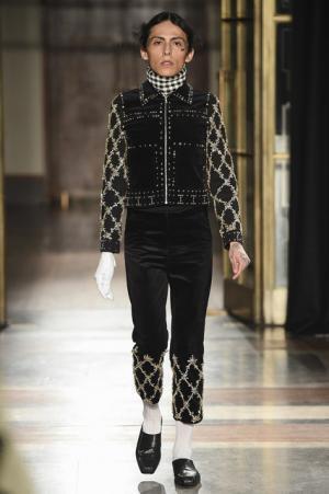 ウォールズ・ボナー、人種も性別も曖昧に。ラグジュアリーとアフリカンテイストを融合【2017-18秋冬コレクション】