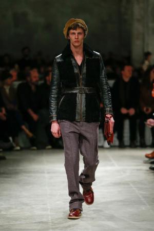 70年代カルチャーへのオマージュを共有したプラダ【2017-18秋冬コレクション】