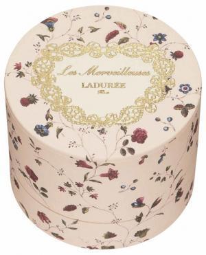 レ・メルヴェイユーズ ラデュレからバラのつぼみの限定チークカラー登場