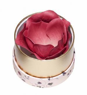 レ・メルヴェイユーズ ラデュレからバラのつぼみの限定チークカラー登場