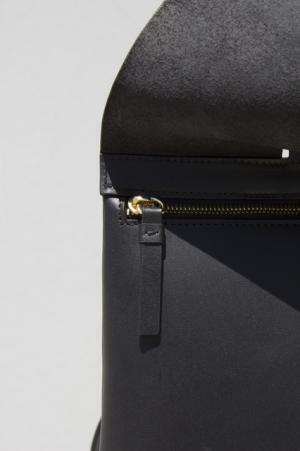 ビルディングブロックがPVC素材を使った新作バッグコレクションを発売