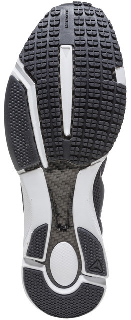 リーボックから「The Pumpテクノロジー」を搭載した新スニーカー「ポンプ シュプリーム」デビュー