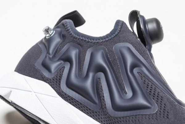 リーボックから「The Pumpテクノロジー」を搭載した新スニーカー「ポンプ シュプリーム」デビュー