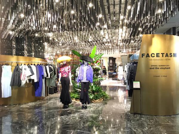 ファッセタズム10周年！ブランドの軌跡を体感できる新宿伊勢丹の“ライブ型”ポップアップショップ