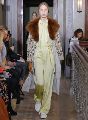 【ルック】ヴァレンティノ2017プレフォールコレクション