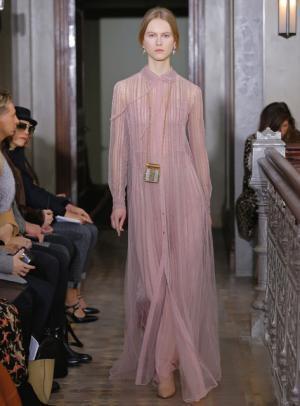 【ルック】ヴァレンティノ2017プレフォールコレクション