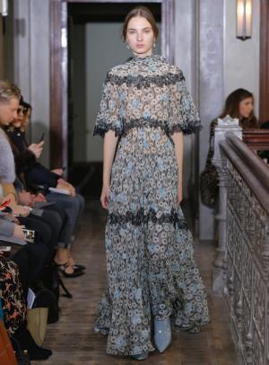 【ルック】ヴァレンティノ2017プレフォールコレクション