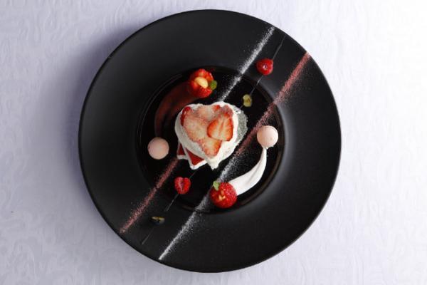 資生堂パーラー“こだわりの苺フェア”第2弾がスタート！濃厚な甘い苺を使ったパフェを堪能