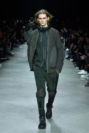 Y-3、テーマは対極的な“デジタル”と“自然”【2017-18秋冬コレクション】