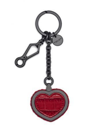 ボッテガ・ヴェネタからバレンタインだけのハートのギフトアイテムが登場