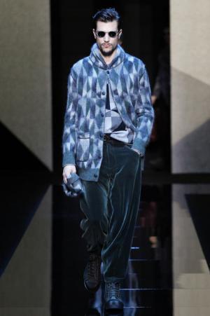 モダンな新しいクラシックで威厳を見せたジョルジオ アルマーニ【2017-18秋冬メンズ】