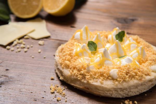 マックス ブレナー、3段重ねのアフタヌーンティーセットなどホワイトデー限定メニュー