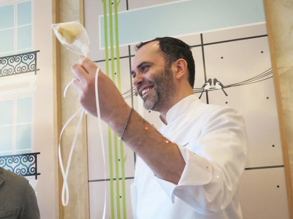 ドミニクアンセルベーカリー、銀座三越に日本2号店をオープン！空飛ぶケーキなど銀座だけのスイーツがお披露目