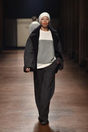 ニットの持つ“多様性”でピッティを沸かせたエドワード・ブキャナンのSANSOVINO 6【2017-18秋冬コレクション】