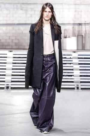 リック・オウエンス、何もかもが時放たれた時代【2017-18秋冬メンズ】