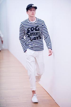 コム デ ギャルソン・シャツ、“シャツ”をキャンバスにアートを描く【2017-18秋冬メンズ】