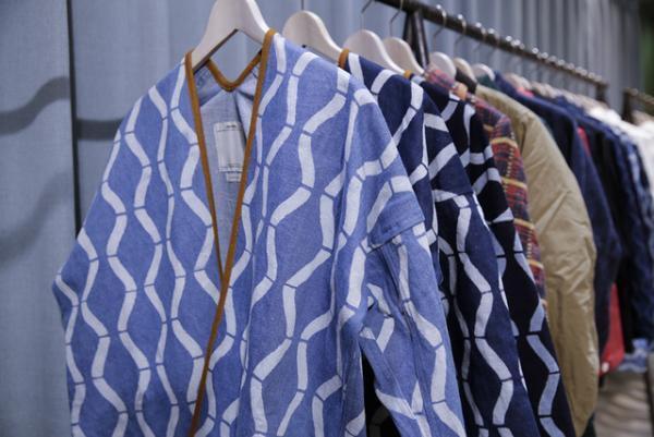 ビズビム初のランウェイショーの世界観を伊勢丹メンズで再現、希少な春夏キーアイテムも