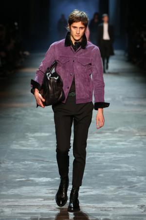 ベルルッティ、新クリエーティブディレクターにハイダー・アッカーマンを迎えて【2017-18秋冬メンズ】