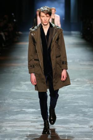 ベルルッティ、新クリエーティブディレクターにハイダー・アッカーマンを迎えて【2017-18秋冬メンズ】