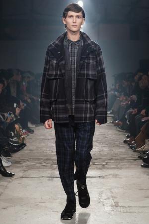 ホワイトマウンテニアリング、黒に黒を重ねた妙【2017-18秋冬メンズ】