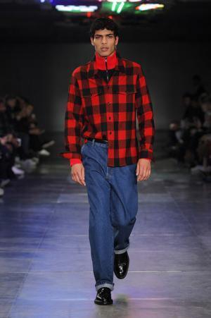 今のパリモードのスタンダードはアミ アレクサンドル マテュッシ【2017-18秋冬メンズ】