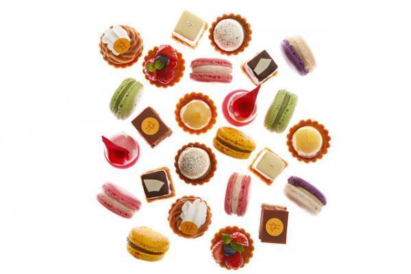 ピエール・エルメ・パリの人気スイーツをビュッフェで堪能！期間はバレンタインまで