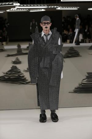 ボタン1,000個超え、凄まじい手仕事で魅せるトム ブラウン ニューヨーク【2017-18秋冬メンズ】