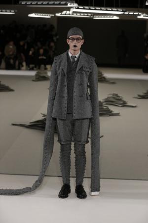 ボタン1,000個超え、凄まじい手仕事で魅せるトム ブラウン ニューヨーク【2017-18秋冬メンズ】