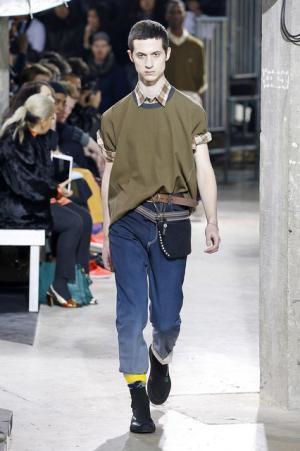 仕立ての足し引きに宿る美しさこそがランバンらしさ【2017-18秋冬メンズ】