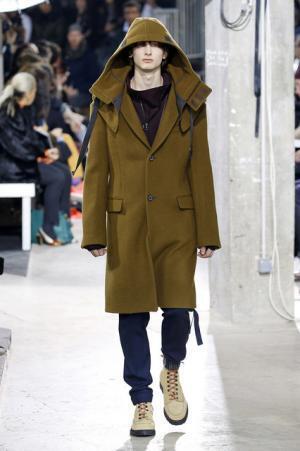 仕立ての足し引きに宿る美しさこそがランバンらしさ【2017-18秋冬メンズ】