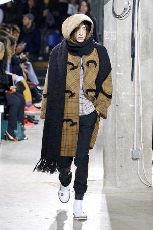 仕立ての足し引きに宿る美しさこそがランバンらしさ【2017-18秋冬メンズ】