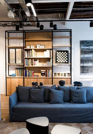 メルシーバイヤーが手掛けたパリで注目のストア「アンプラント」。フランスの工芸作品を集め、アートがある日常を提案