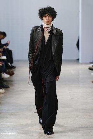 アン ドゥムルメステールが紡ぐロマンティックな未来【2017-18秋冬メンズ】