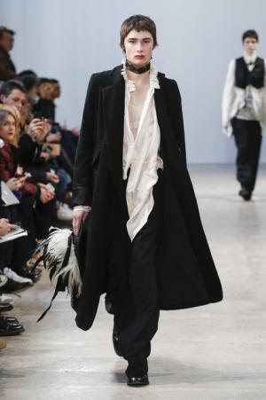 アン ドゥムルメステールが紡ぐロマンティックな未来【2017-18秋冬メンズ】