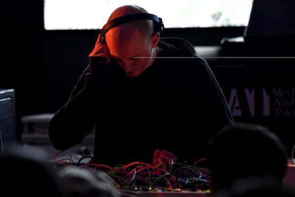 “使える”テクノロジーアートの祭典、デートスポットしても“使える”MAT2017開幕