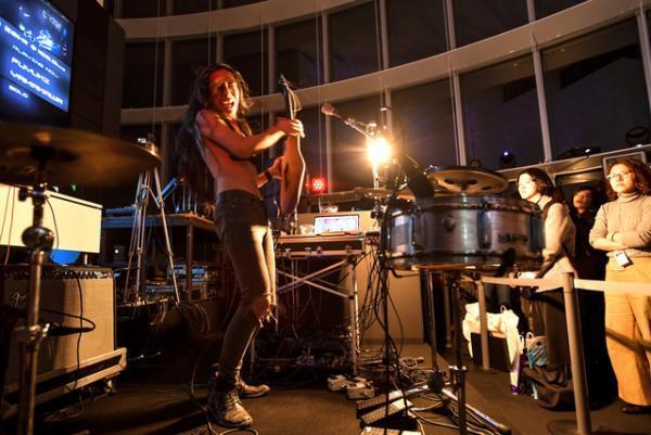 “使える”テクノロジーアートの祭典、デートスポットしても“使える”MAT2017開幕