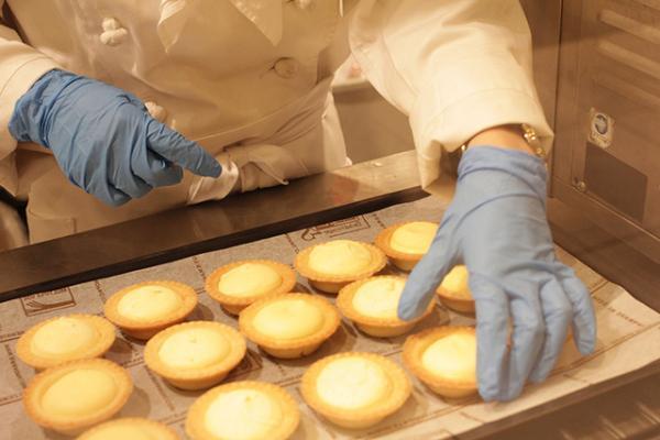 エッグタルトにジビエに和牛も！鳥取の“うまいもの”が大集結する新宿伊勢丹「イロトリドリ トットリ」【グルメ編】