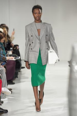 ラフ・シモンズによる初のカルバン・クラインはアメリカとメゾンへの賛辞【2017年秋コレクション】