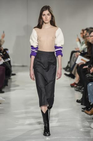 ラフ・シモンズによる初のカルバン・クラインはアメリカとメゾンへの賛辞【2017年秋コレクション】