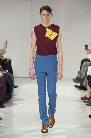 ラフ・シモンズによる初のカルバン・クラインはアメリカとメゾンへの賛辞【2017年秋コレクション】