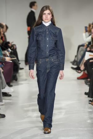 ラフ・シモンズによる初のカルバン・クラインはアメリカとメゾンへの賛辞【2017年秋コレクション】